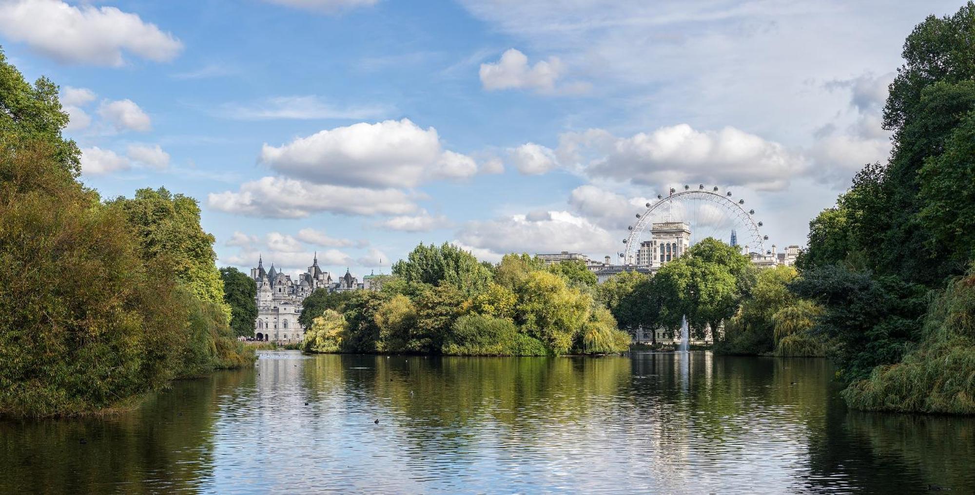 Conrad London St James Exterior photo Kensington Gardens